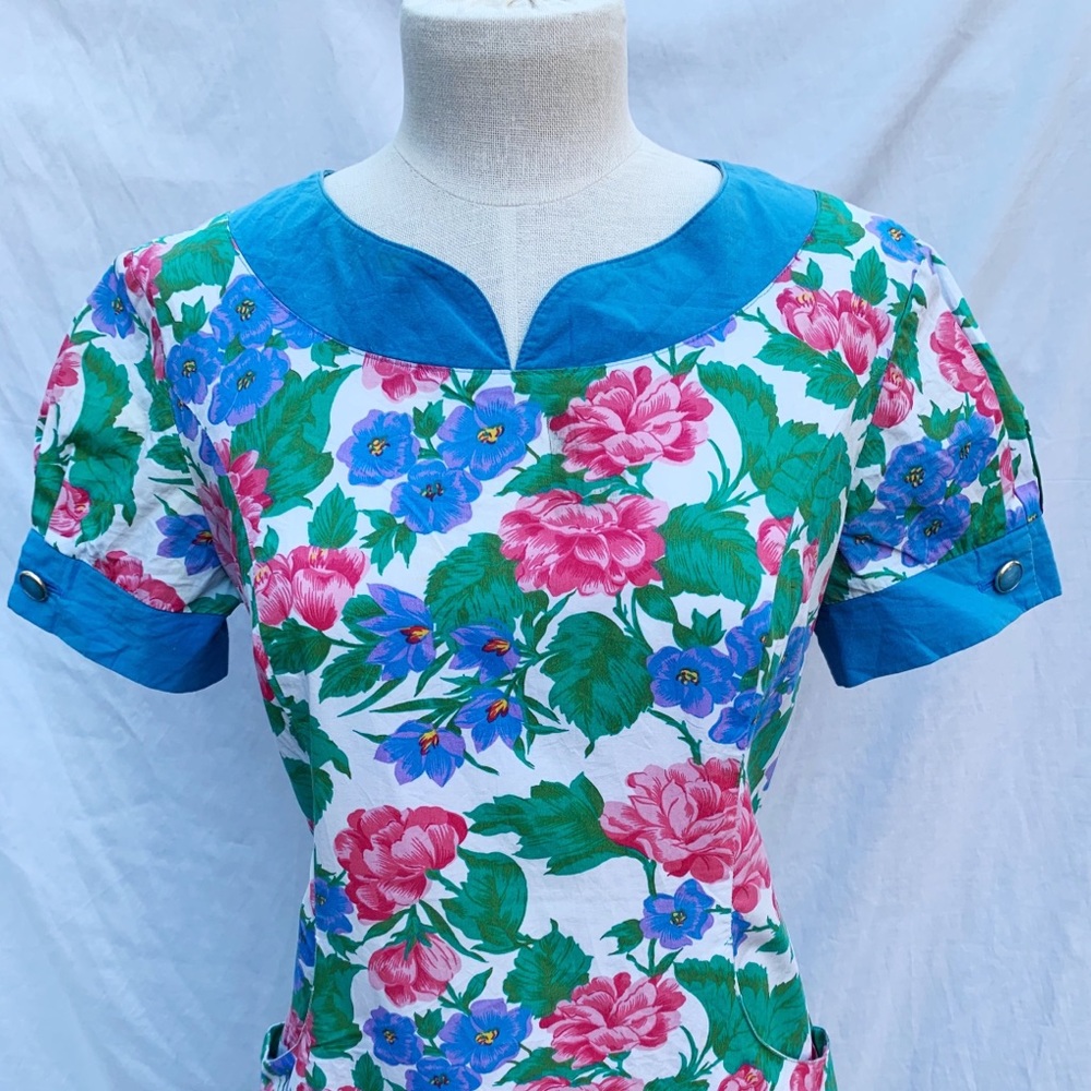 MIDI floral vintage dress